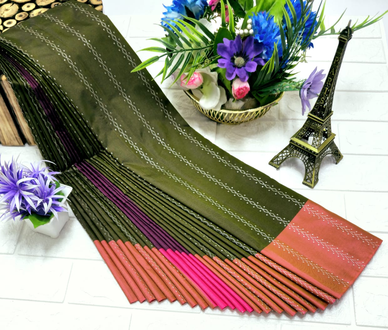 Party Wear Silk Sarees 079