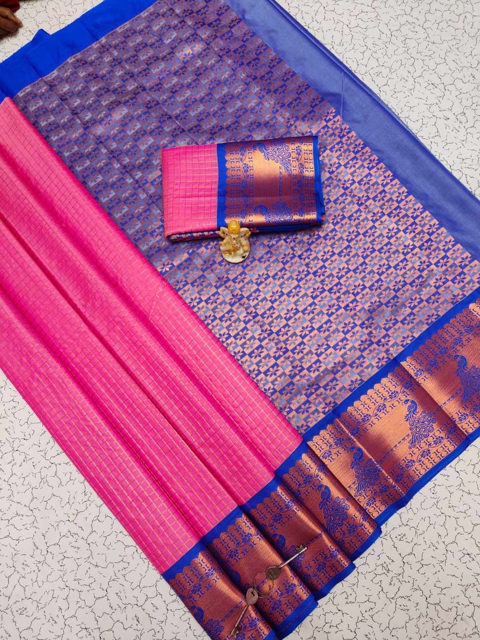 Fancy Butta Big Border Saree 007