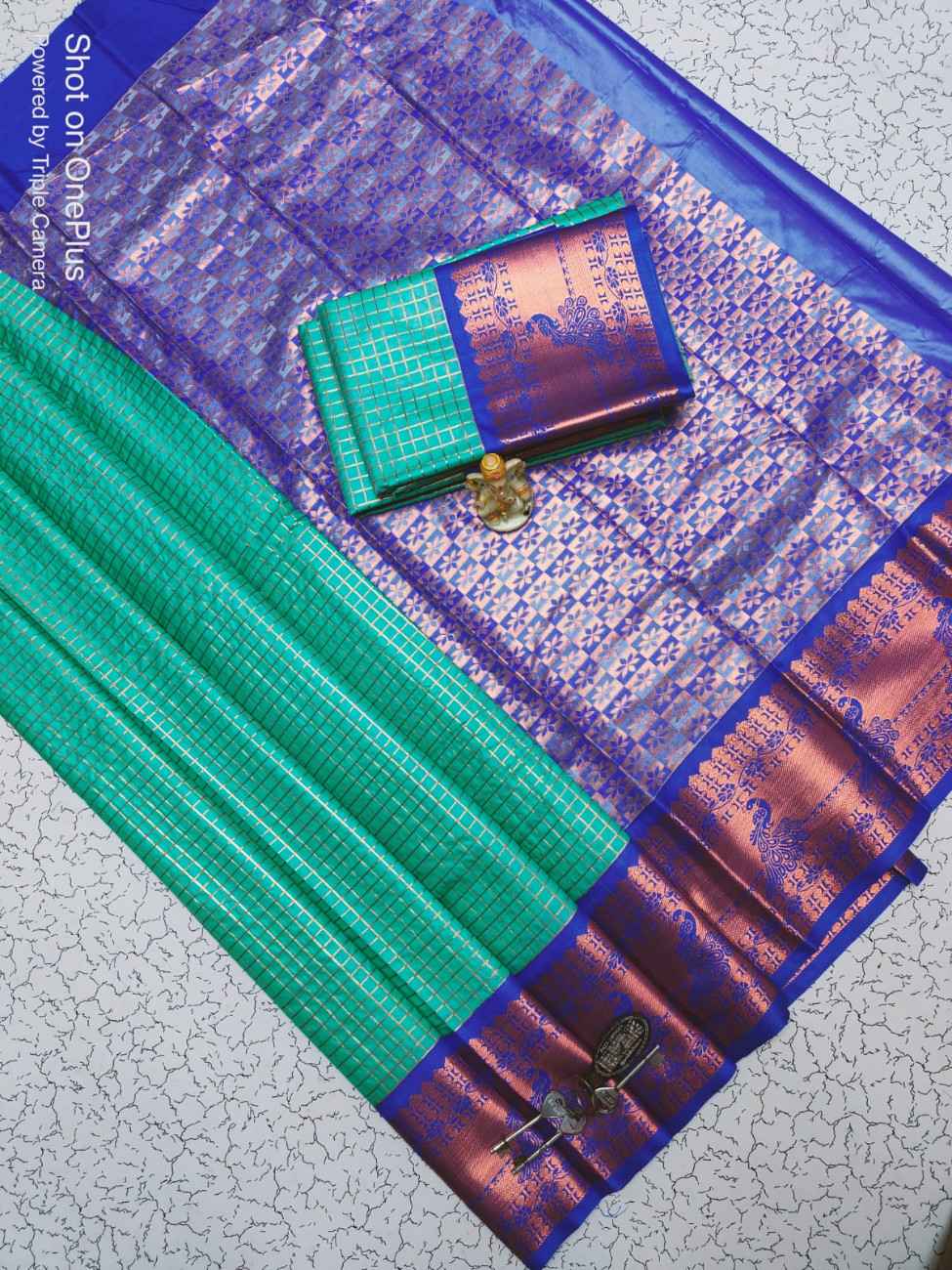 Fancy Butta Big Border Saree 027