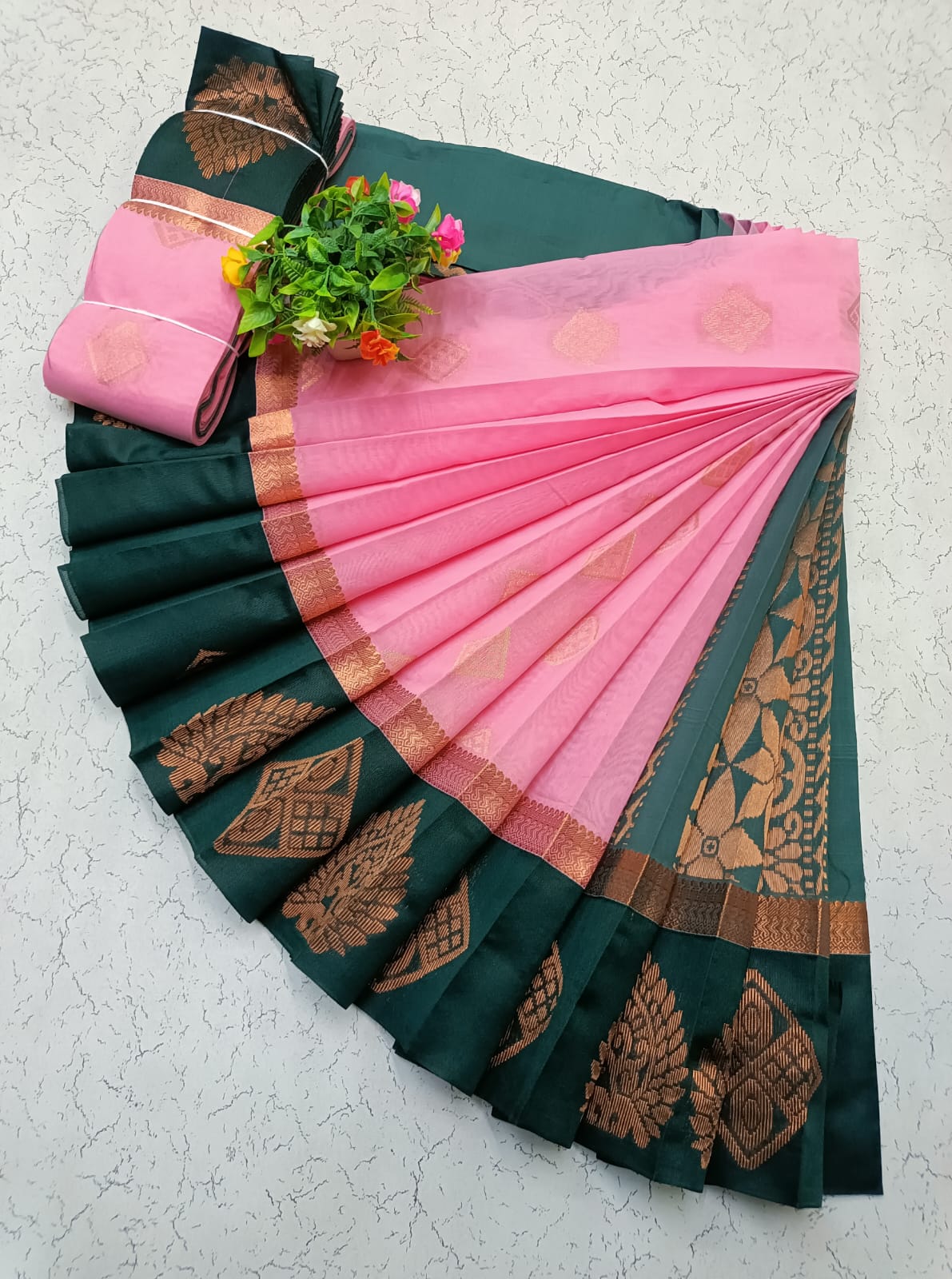 Kotanji Border Silk Cotton Saree 033