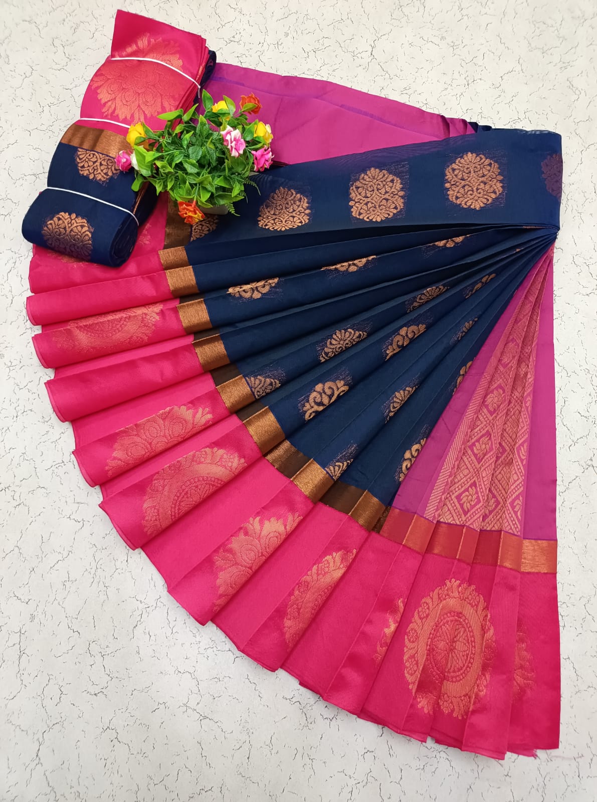 Kotanji Border Silk Cotton Saree 040