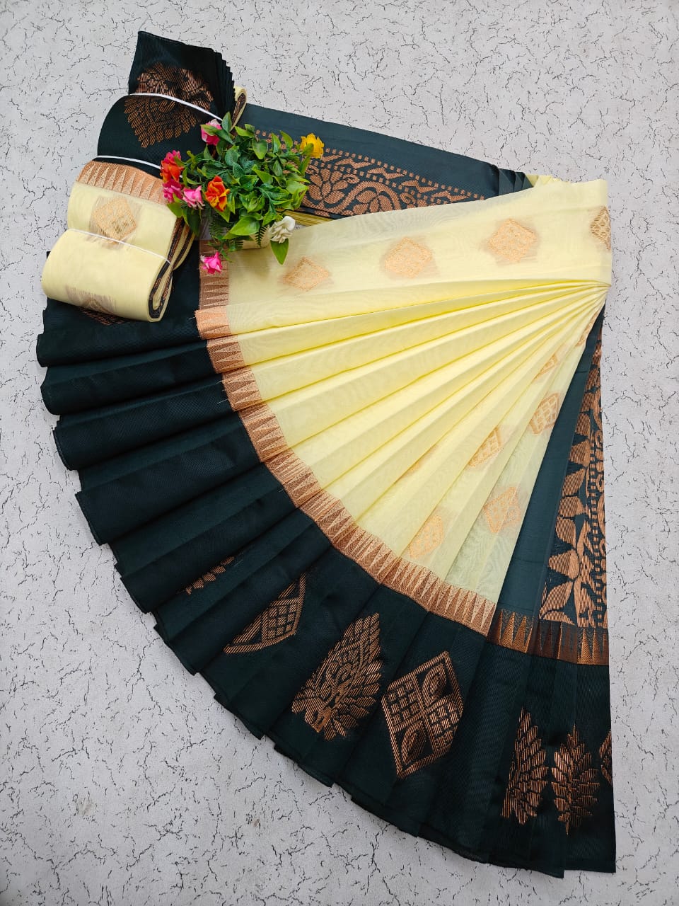 Kotanji Border Silk Cotton Saree 047